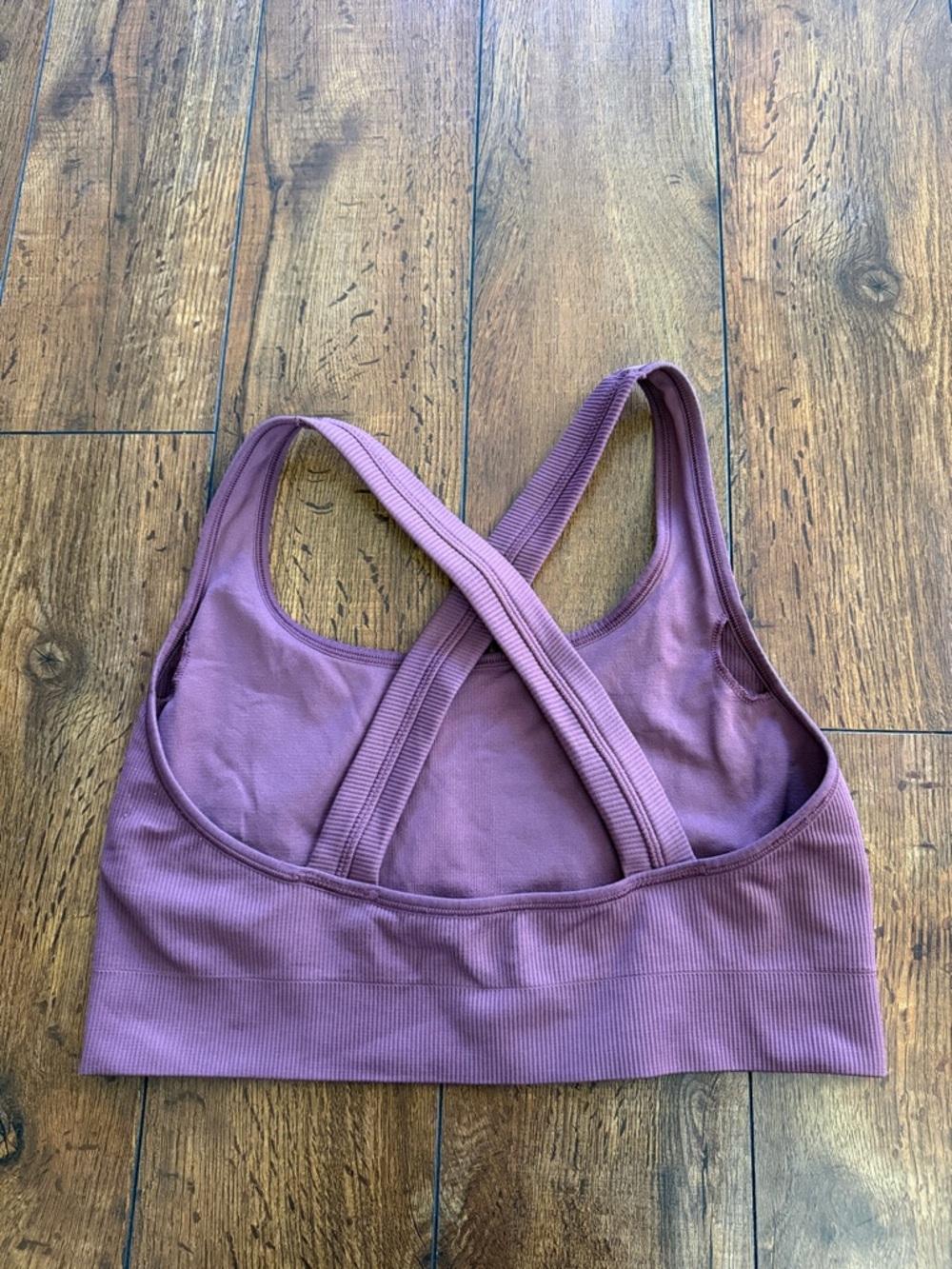 Athleta Ribbed Cross-Back Sports Bra in Mauve